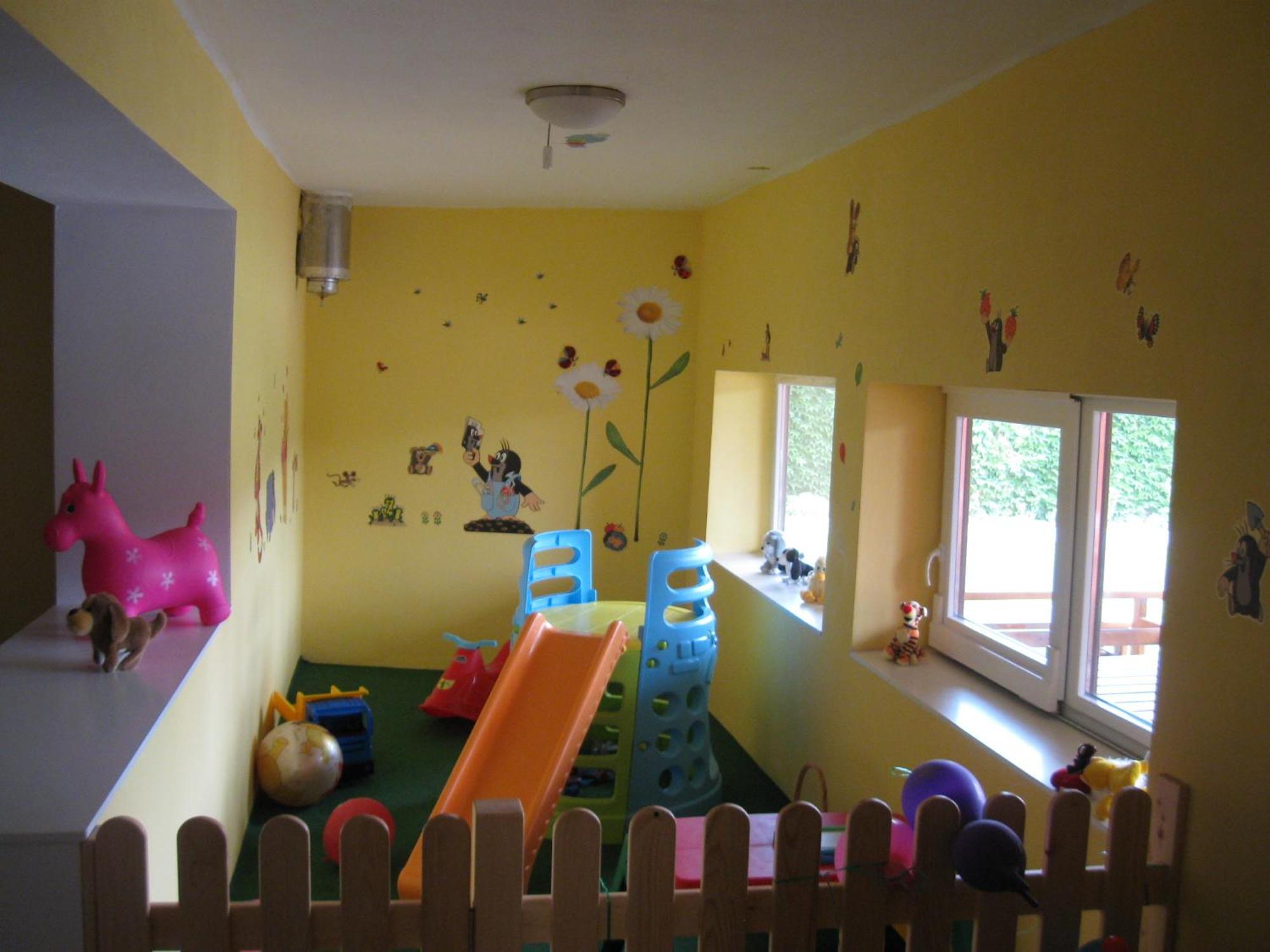 Penzion A Restaurace U Hroznu Velke Bilovice ภายนอก รูปภาพ
